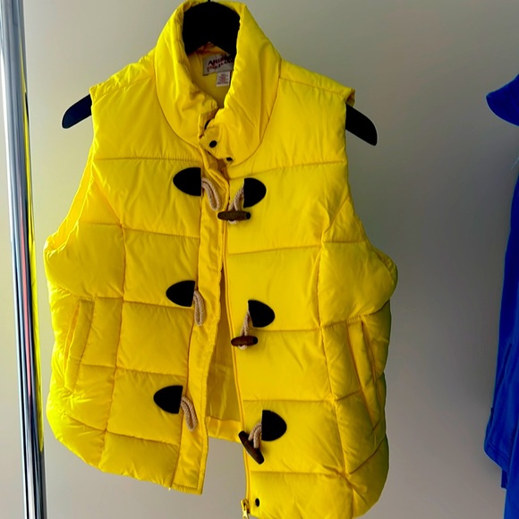 Arizona Jean Company Jackets & Blazers - Arizona Jeans Yellow Puff Vest With Toggle Closure